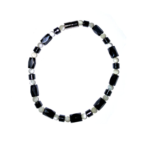 21cm Magnetic Bracelet (Magnetic Catch) - Fancy Hex Design - in Moonstone