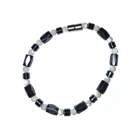 19cm Magnetic Bracelet (Magnetic Catch) - Fancy Hex Design - in Moonstone